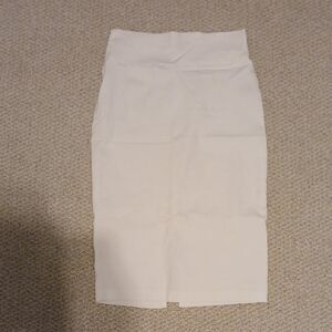 Sabrinas Chic White Pencil Skirt Size S